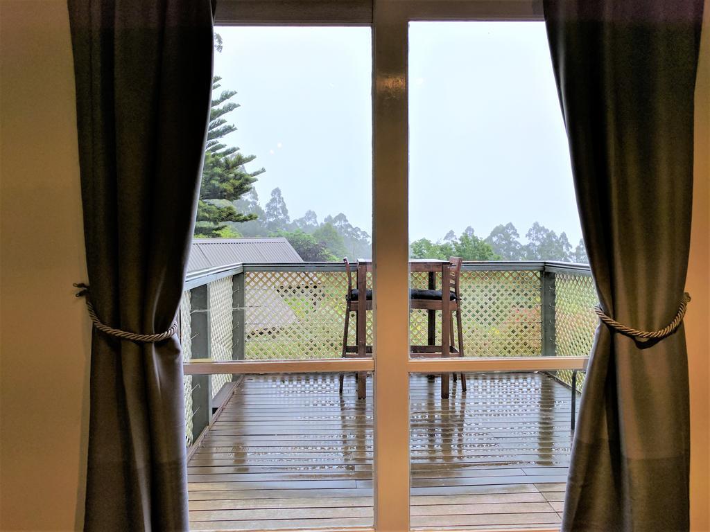 Annie Roes Luxury B&B Bend of Islands Exteriör bild