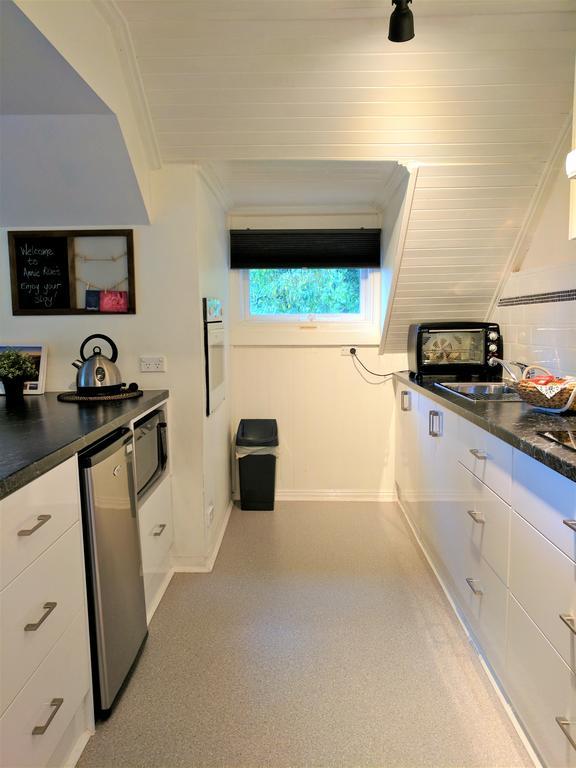 Annie Roes Luxury B&B Bend of Islands Exteriör bild